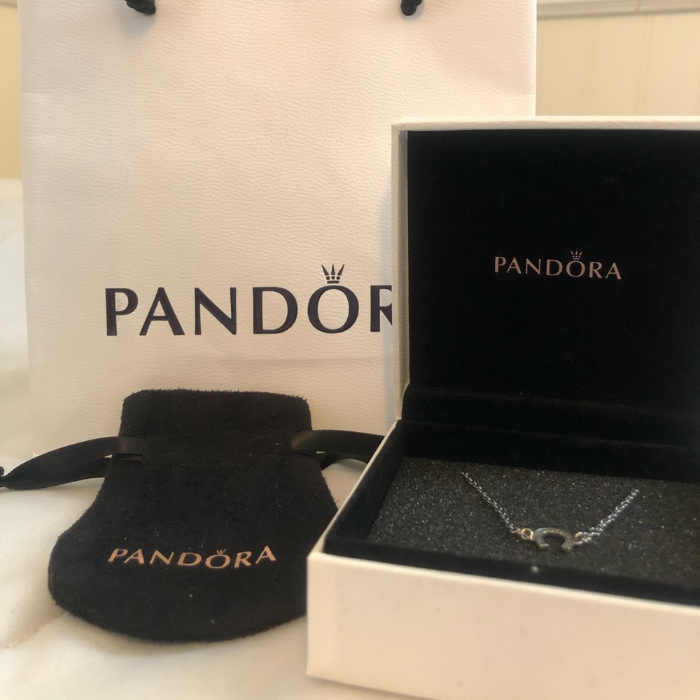 PANDORA silver horseshoe bracelet